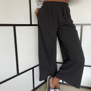 Uniqlo Crepe Jersey Straight Pants 